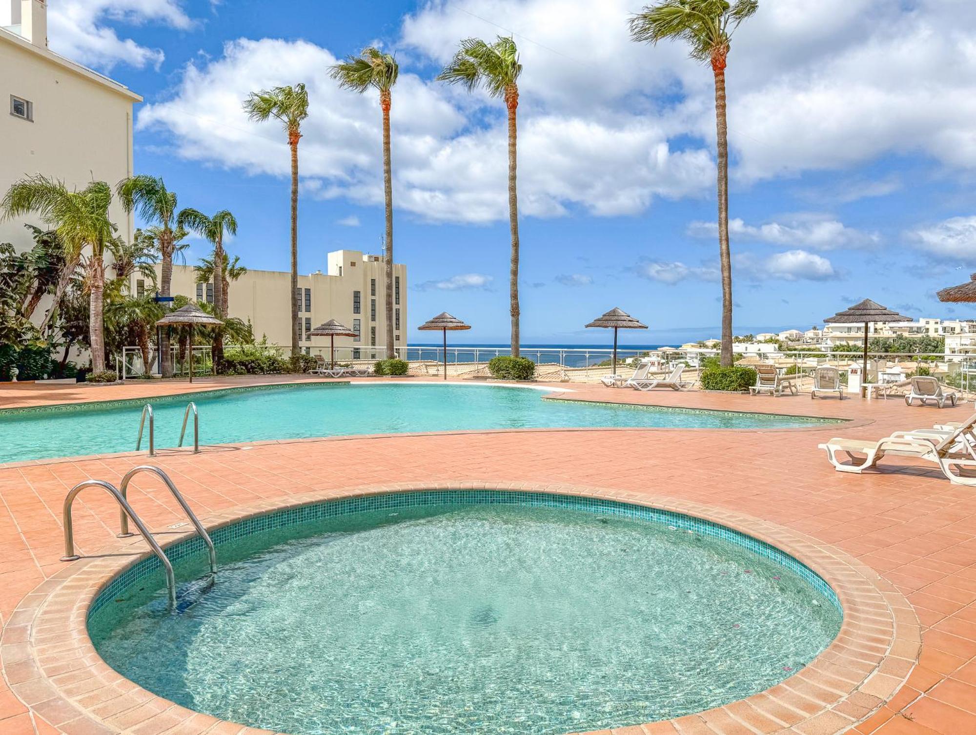 Holiday Beach Apartment Porto De Mos Lagos Exterior photo